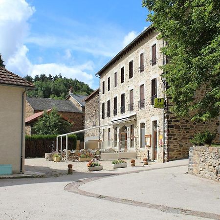 Logis Hotel Auberge De L'Allagnonette Saint-Poncy Exterior photo